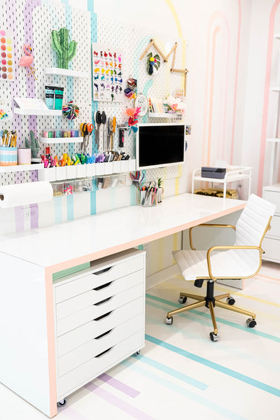 The Perfect Desk for any Creative!