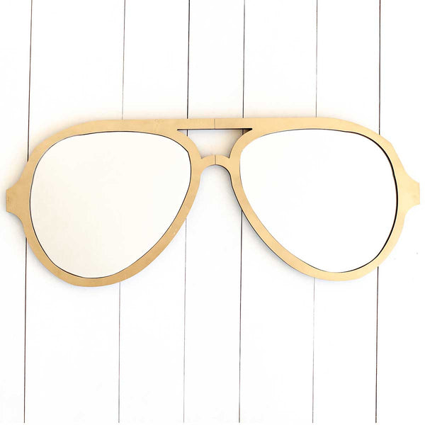 Aviator Glasses Wall Decor in Gold
